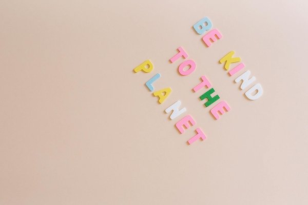 Jeux montessori pour bébé : éveil, motricité et plaisir